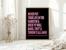 Load image into Gallery viewer, Don&#39;t Look Back In Anger Print